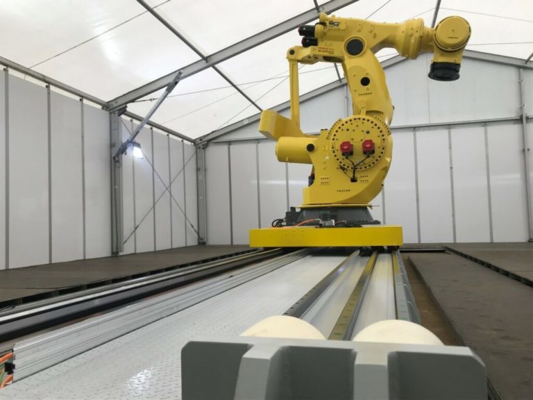 FANUC-robot1-1024x768-768x576.jpg